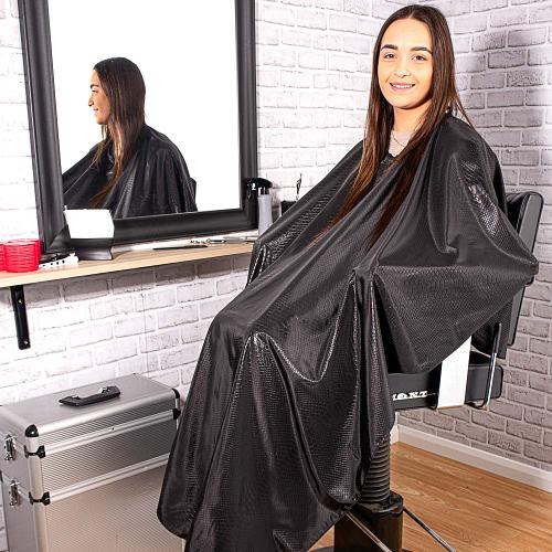 Kobe Snake Skin Hairdressing Gown In The Salon