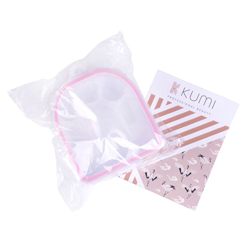 Kumi Rapid Soak Manicure Tray with its packaging